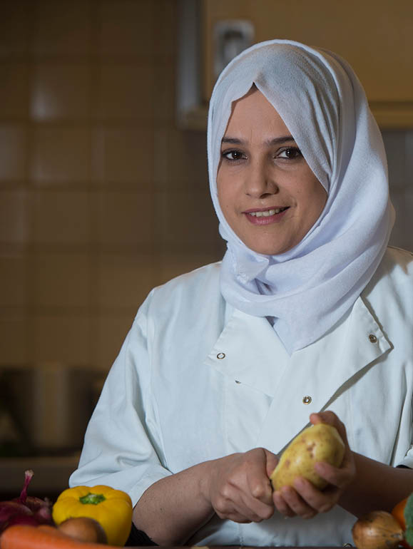 Image  Licensed to i-Images Picture Agency  11 10 2017  London  United Kingdom    Tesco and Fareshare at Millman Street Resource Centre in London  UK    Picture by Ben Stevens   i-Images